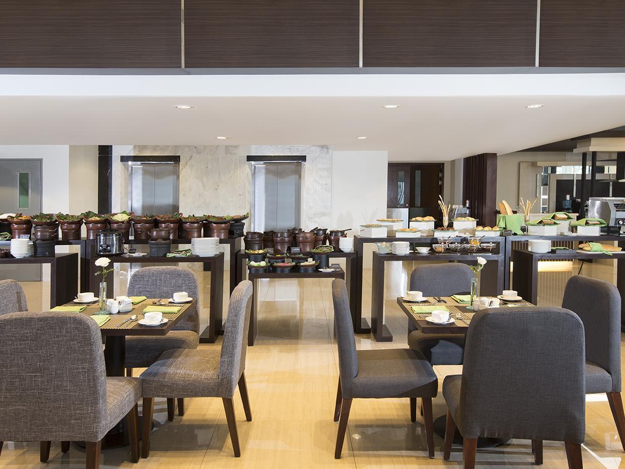 Hotel Santika Pekalongan Εξωτερικό φωτογραφία