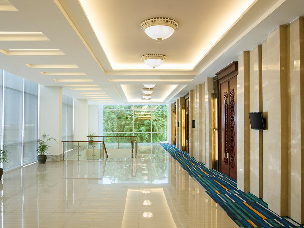 Hotel Santika Pekalongan Εξωτερικό φωτογραφία
