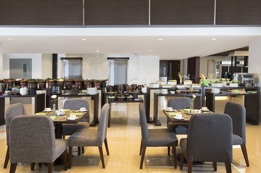 Hotel Santika Pekalongan Εξωτερικό φωτογραφία